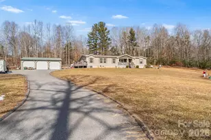 719 Smyre Rd, Zirconia, NC 28790 - Photo 2