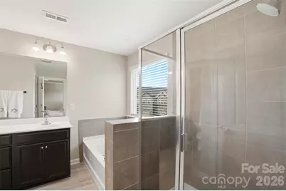 9258 Glenburn Lane, Charlotte, NC 28278 - Photo 16