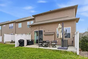 9258 Glenburn Ln, Charlotte, NC 28278 - Photo 24