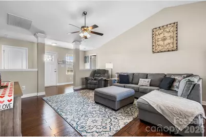 3842 E Maiden Road, Maiden, NC 28650 - Photo 4