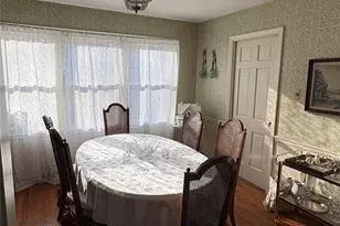 530 Sandridge Rd, Charlotte, NC 28210 - Photo 2