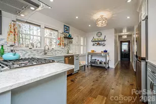 355 Mockingbird Dr, Hendersonville, NC 28792 - Photo 12