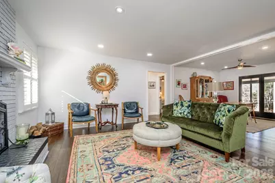 355 Mockingbird Drive, Hendersonville, NC 28792 - Photo 4