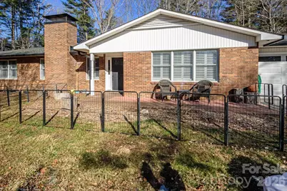 355 Mockingbird Drive, Hendersonville, NC 28792 - Photo 2