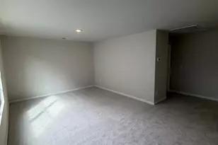 292 W 18th St, Kannapolis, NC 28081 - Photo 8