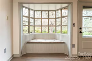 21 Pine Tree Cir, Asheville, NC 28804 - Photo 14