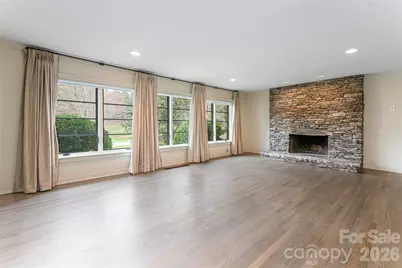 21 Pine Tree Circle, Asheville, NC 28804 - Photo 6