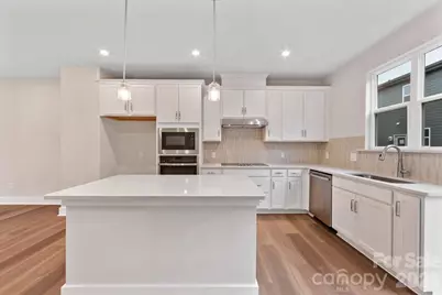 6016 Pivot Court, Charlotte, NC 28205 - Photo 10