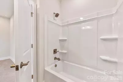 6016 Pivot Court, Charlotte, NC 28205 - Photo 32