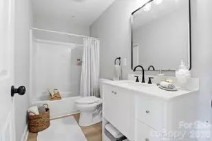 1124 8th St, Statesville, NC 28677 - Photo 24