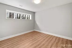 138 Woodhaven Dr, Hendersonville, NC 28739 - Photo 32