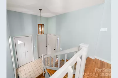 138 Woodhaven Drive, Hendersonville, NC 28739 - Photo 2