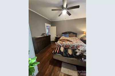 110 E Price Street, Hendersonville, NC 28739 - Photo 32