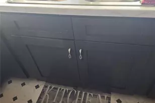 110 E Price St, Hendersonville, NC 28739 - Photo 22