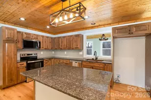 175 Trinity Dr, Sylva, NC 28779 - Photo 16