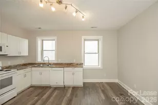 212 S Broad St, Brevard, NC 28712 - Photo 12