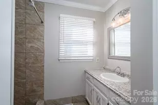 2596 Prince Dr, Lincolnton, NC 28092 - Photo 10