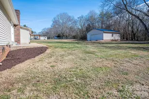 2596 Prince Dr, Lincolnton, NC 28092 - Photo 30