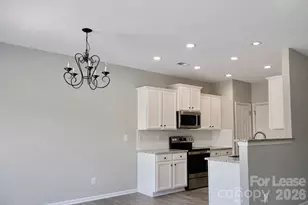 9646 Walkers Glen Dr, Concord, NC 28027 - Photo 6