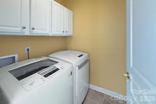 10219 Threatt Woods Dr, Charlotte, NC 28277 - Photo 24