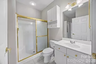 9285 Meadow Vista Rd, Charlotte, NC 28213 - Photo 14