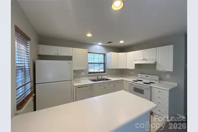 6041 Cougar Lane, Charlotte, NC 28269 - Photo 4