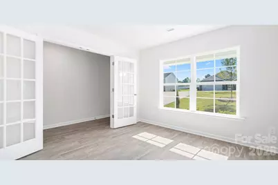 297 Lantanna Avenue #10, Lexington, NC 27295 - Photo 4