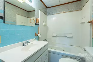 106 Scotland St, Black Mountain, NC 28711 - Photo 24