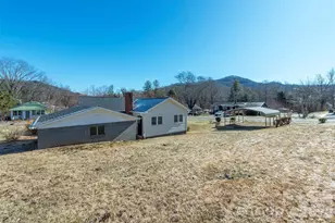 106 Scotland St, Black Mountain, NC 28711 - Photo 34