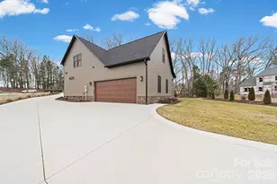 603 Turnberry Ct, Albemarle, NC 28001 - Photo 4