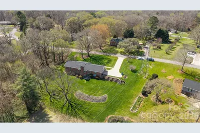 3039 Longwood Drive, Shelby, NC 28152 - Photo 26