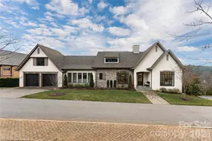 22 Snap Dragon Ct, Asheville, NC 28804 - Photo 2