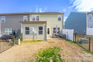 937 Canopy Fls Ln, York, SC 29745 - Photo 4