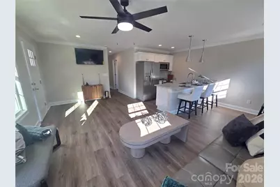 812 5th Avenue SW, Hickory, NC 28602 - Photo 6