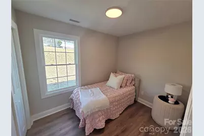 812 5th Avenue SW, Hickory, NC 28602 - Photo 14