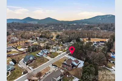 915 Barrington Drive NE, Lenoir, NC 28645 - Photo 48