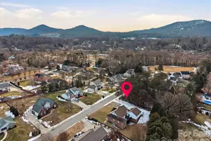 915 Barrington Dr NE, Lenoir, NC 28645 - Photo 48