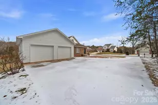 915 Barrington Dr NE, Lenoir, NC 28645 - Photo 44