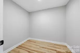 915 Barrington Dr NE, Lenoir, NC 28645 - Photo 26