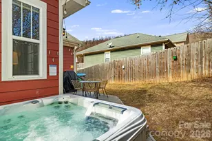 17 Byrdcliffe Ln, Asheville, NC 28805 - Photo 38