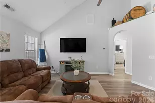 126 Gilcrest Ln, Troutman, NC 28166 - Photo 8