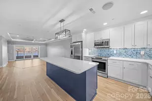 9817 Emerald Point Dr, Charlotte, NC 28278 - Photo 8