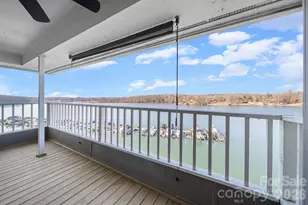 9817 Emerald Point Dr, Charlotte, NC 28278 - Photo 32