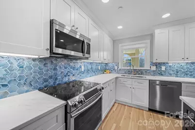 9817 Emerald Point Drive #9, Charlotte, NC 28278 - Photo 10