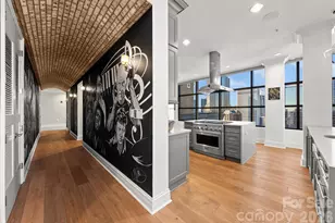 222 S Caldwell St, Charlotte, NC 28202 - Photo 14