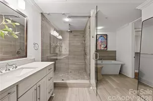 222 S Caldwell St, Charlotte, NC 28202 - Photo 40