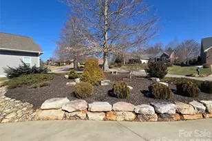 107 Beechmont Dr, Morganton, NC 28655 - Photo 4