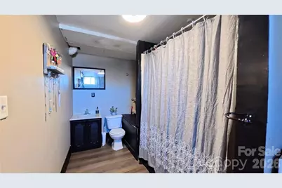 220 E Miller Street, Spindale, NC 28169 - Photo 24