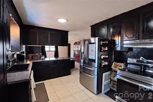 220 E Miller St, Spindale, NC 28169 - Photo 6