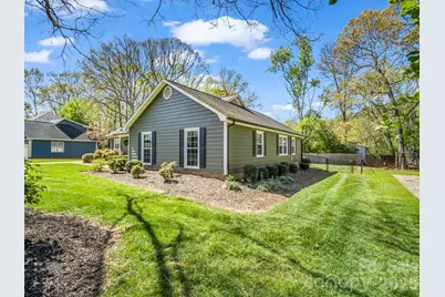 2340 Wynbourne Road, Gastonia, NC 28056 - Photo 10